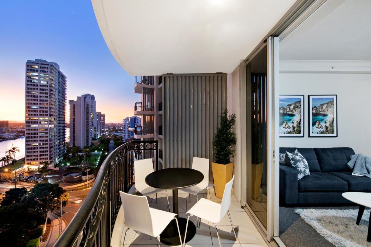 Chevron Renaissance - Self Contained & Privately Managed Apartments Gold Coast Exterior photo