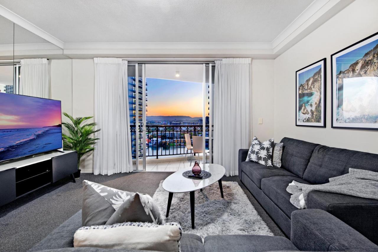 Chevron Renaissance - Self Contained & Privately Managed Apartments Gold Coast Exterior photo