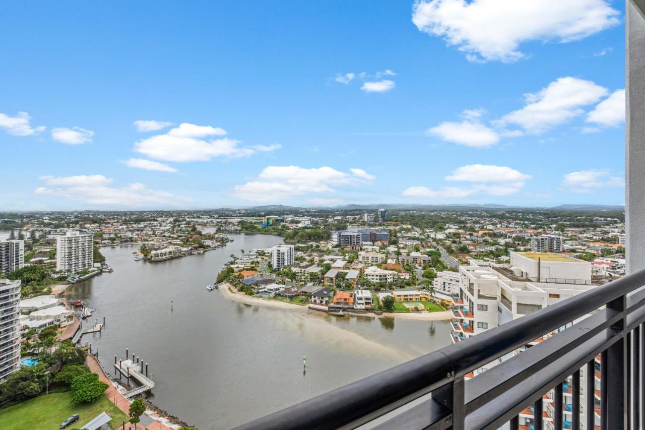 Chevron Renaissance - Self Contained & Privately Managed Apartments Gold Coast Exterior photo