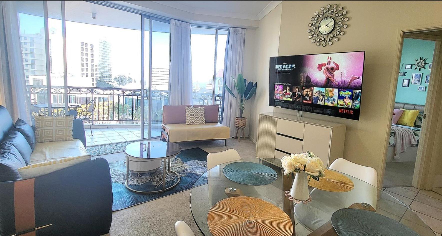 Chevron Renaissance - Self Contained & Privately Managed Apartments Gold Coast Exterior photo